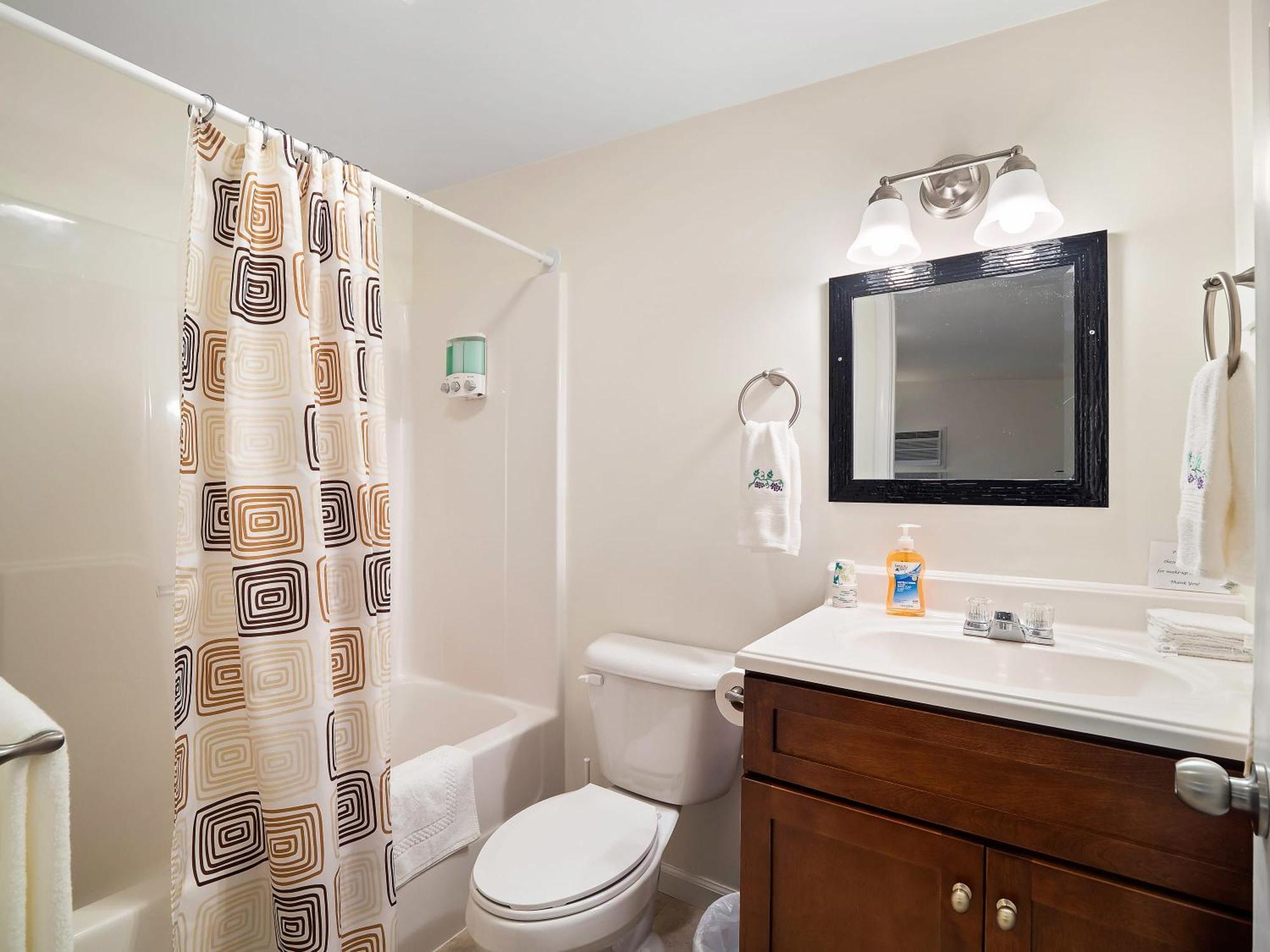 The Riesling Cottage - Gotl Strip - Cozy & Quaint Geneva Luaran gambar