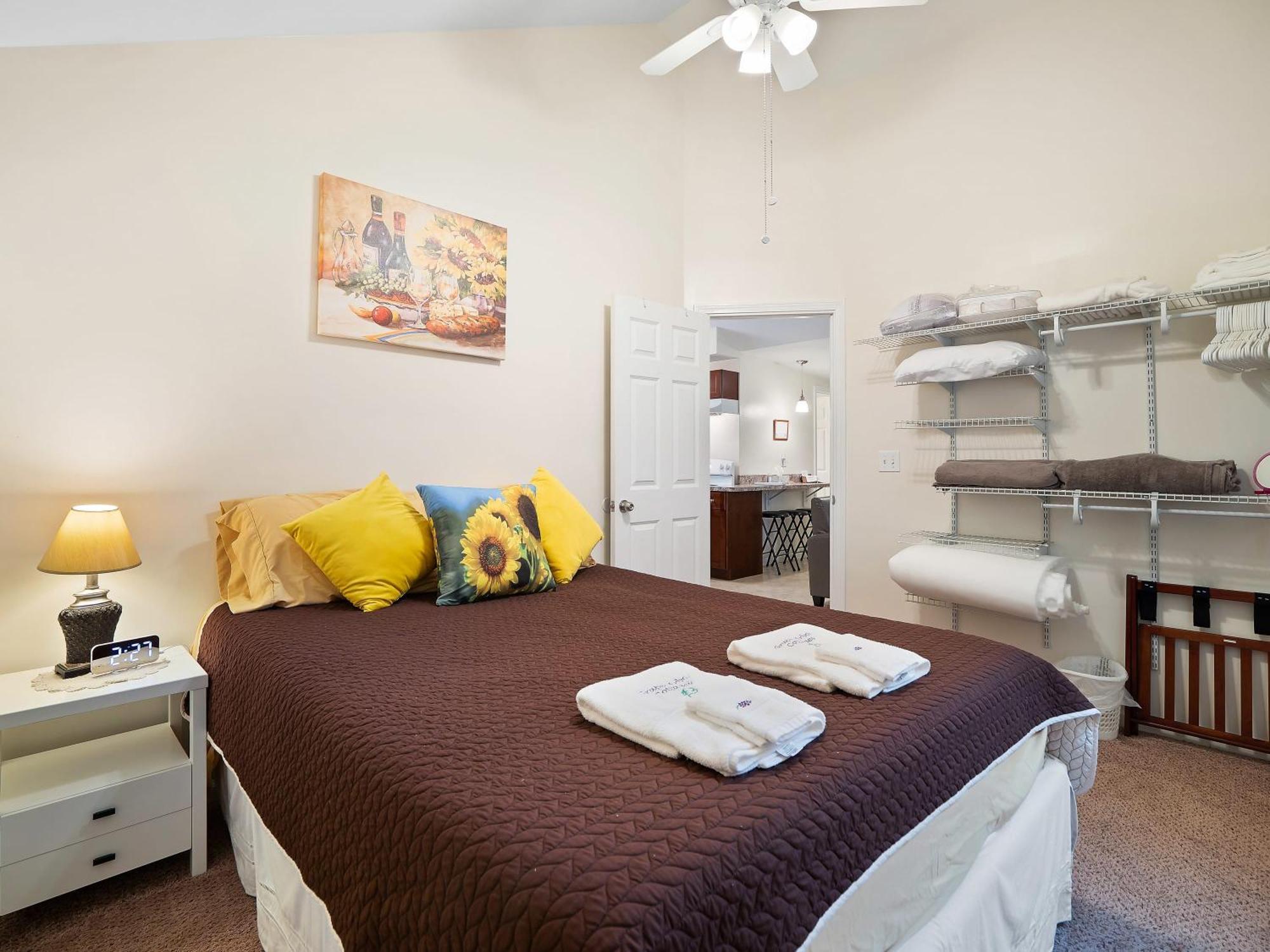 The Riesling Cottage - Gotl Strip - Cozy & Quaint Geneva Luaran gambar
